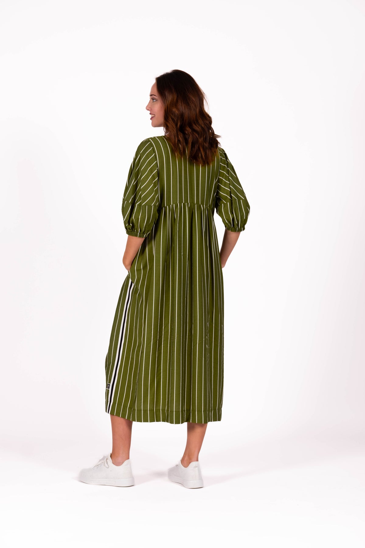 Brie Linear Olive by Deeanne Hobbs, photo 4