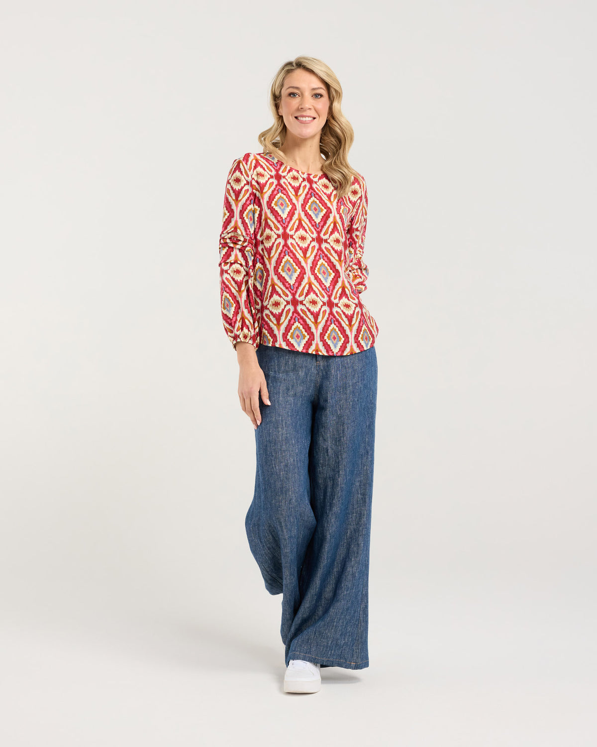 Skylar Pintuck Top