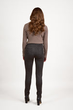 Skinny Leg 230