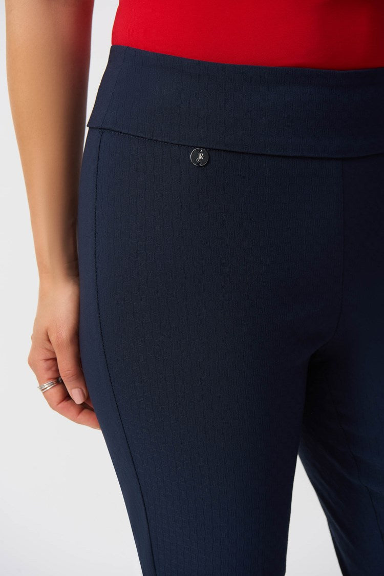 Textured Jacquard Pant