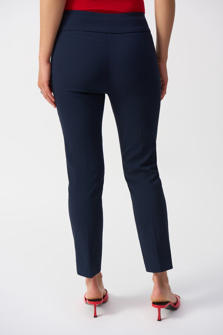 Textured Jacquard Pant