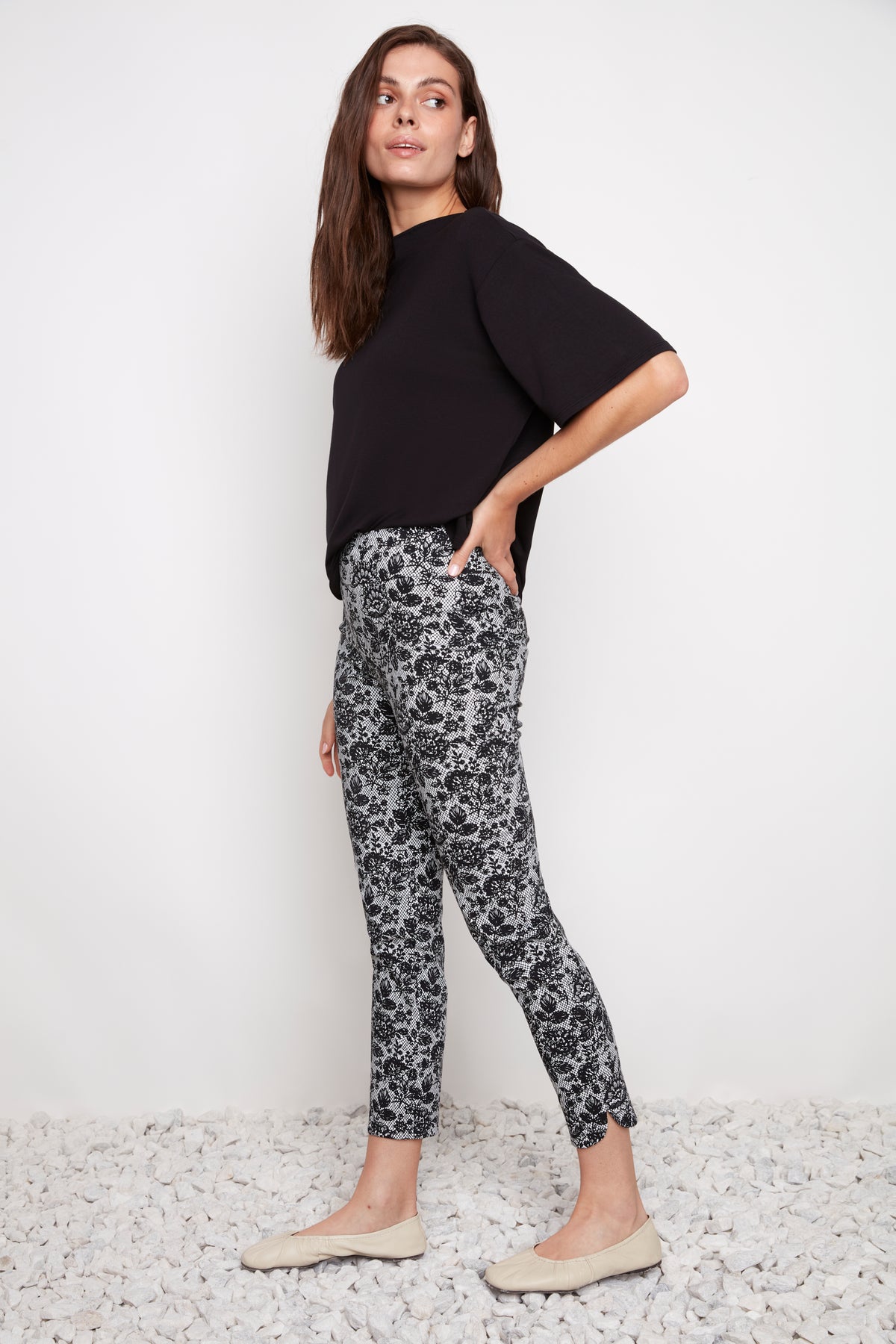 Techno Lacy Print