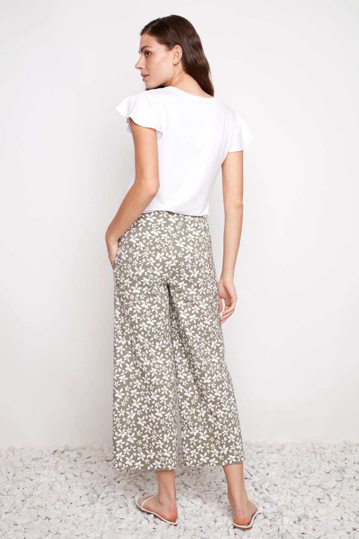 Techno Wide Wild Daisy