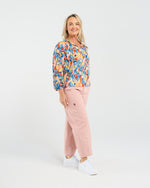 Valerie Top
