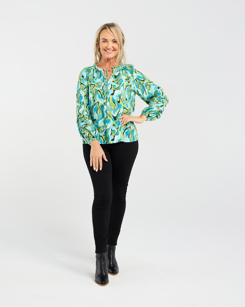 Valerie Top