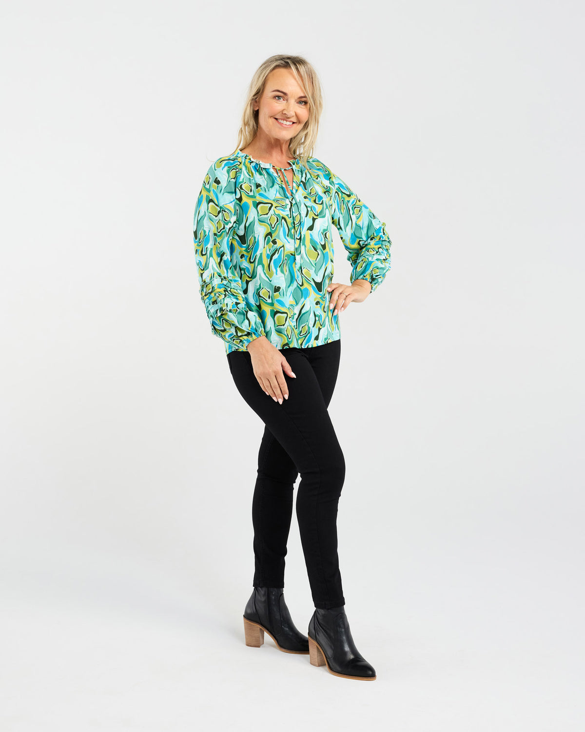 Valerie Top