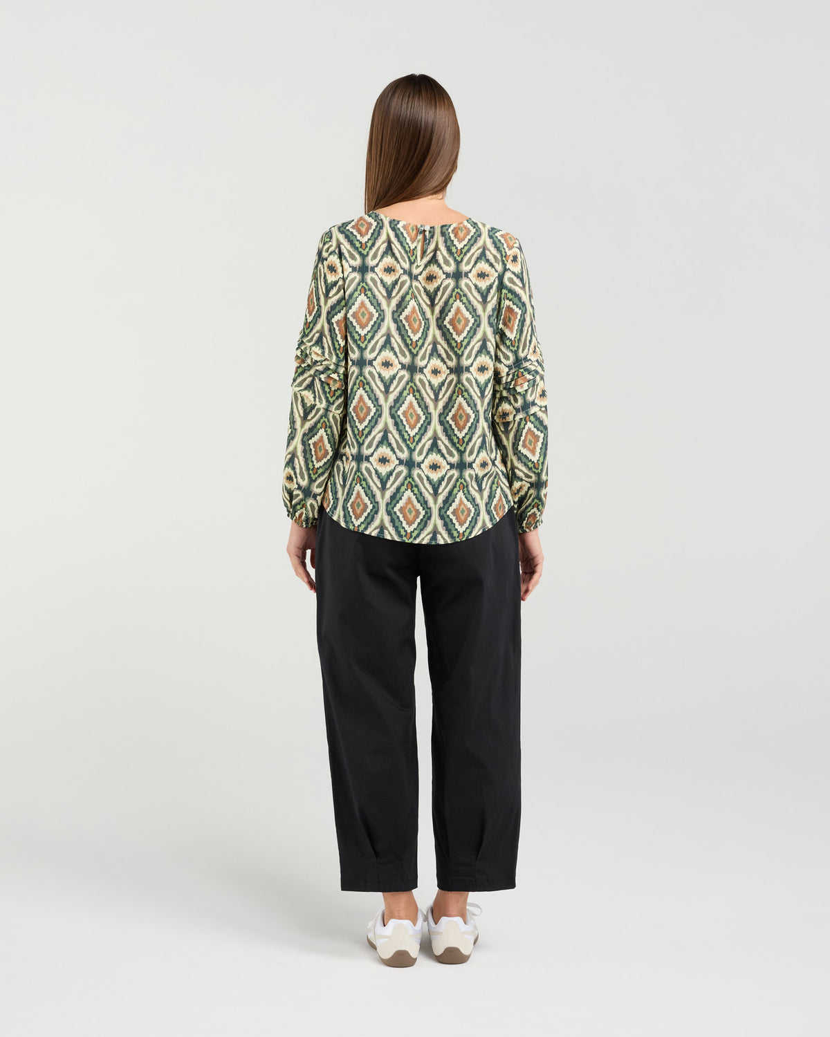 Skylar Pintuck Top