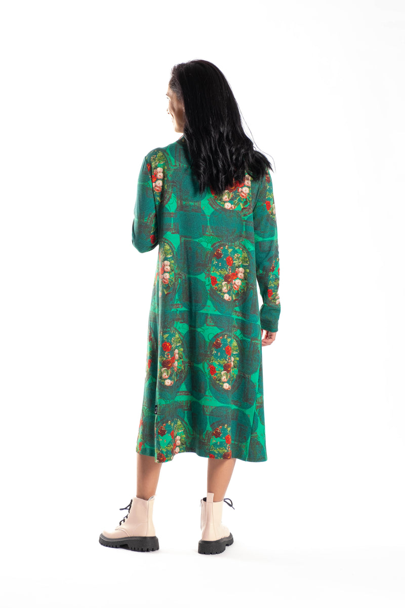 Zala Dress English