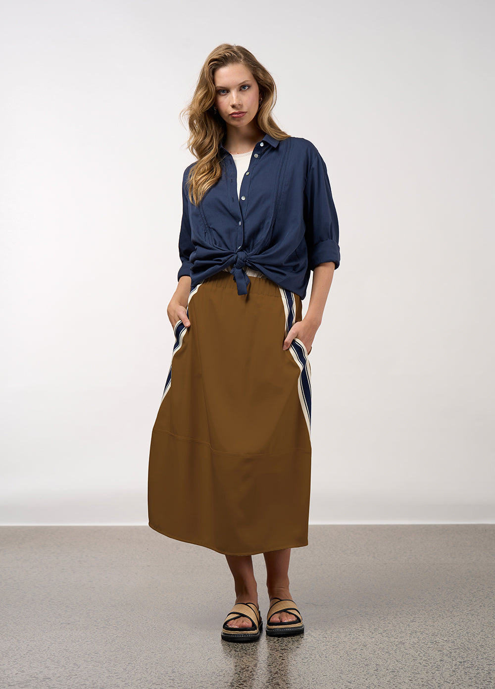 Linear Skirt