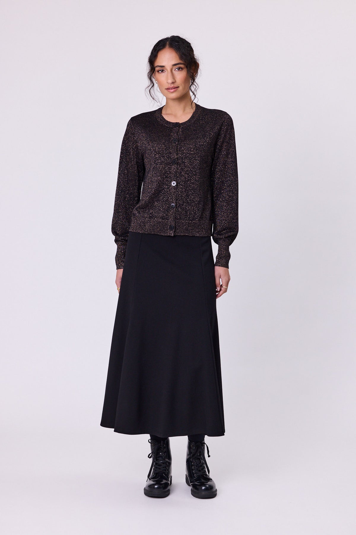 Queenie Cardi