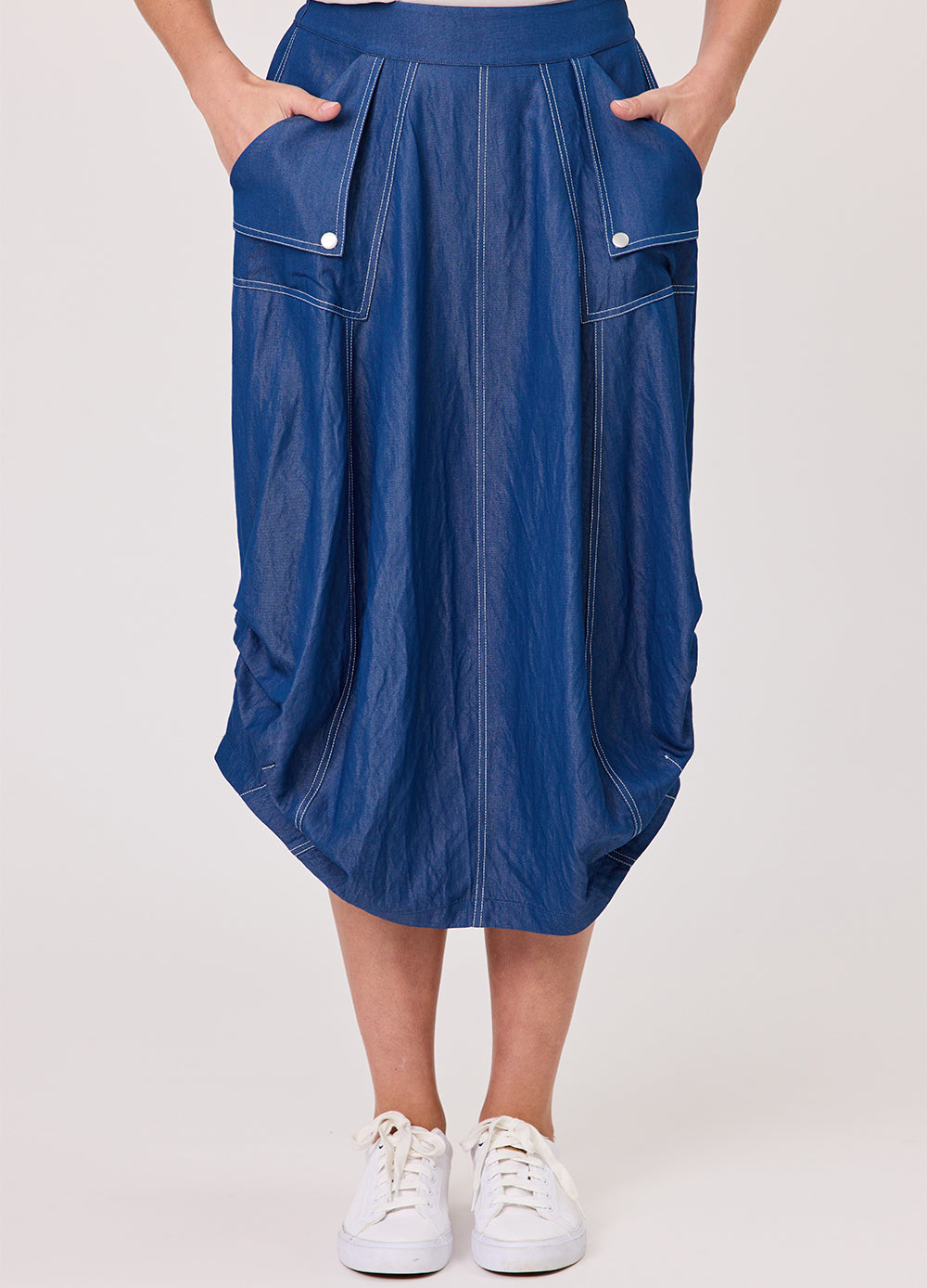 Delta Tuck Skirt
