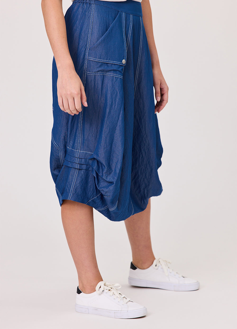Delta Tuck Skirt