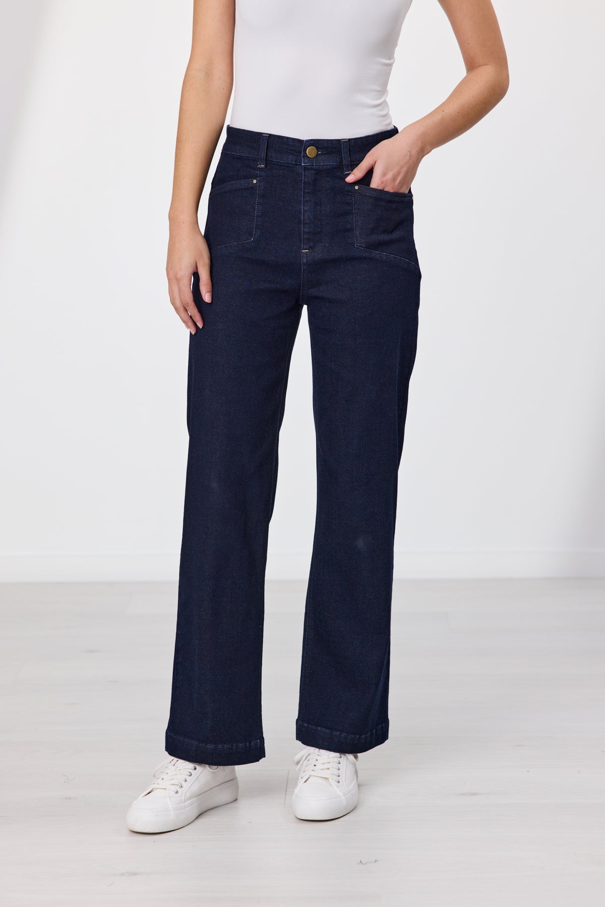Titan Wide Leg