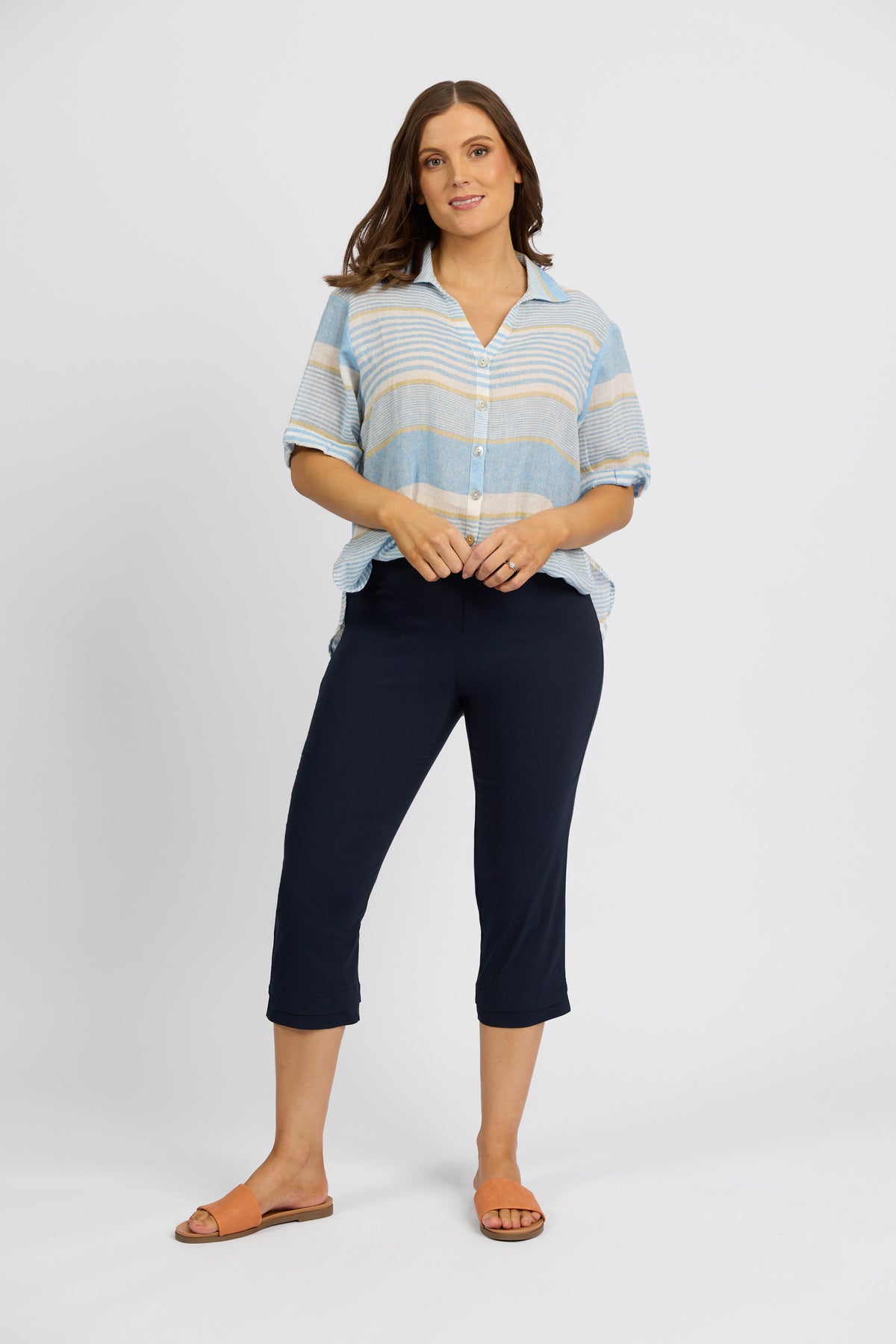 Amora Pull-on