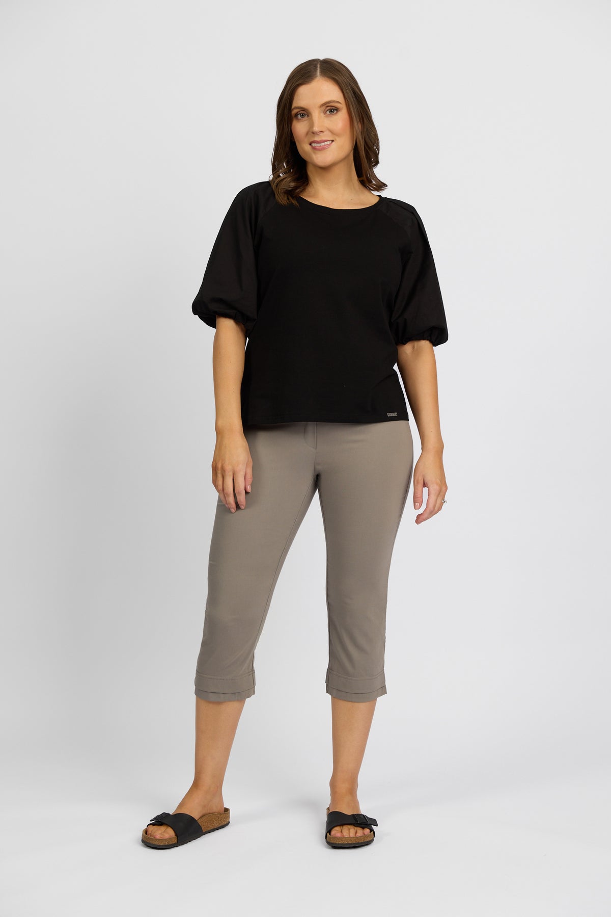 Amora Pull-on