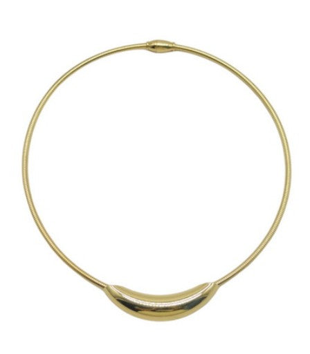 Curved Choker
