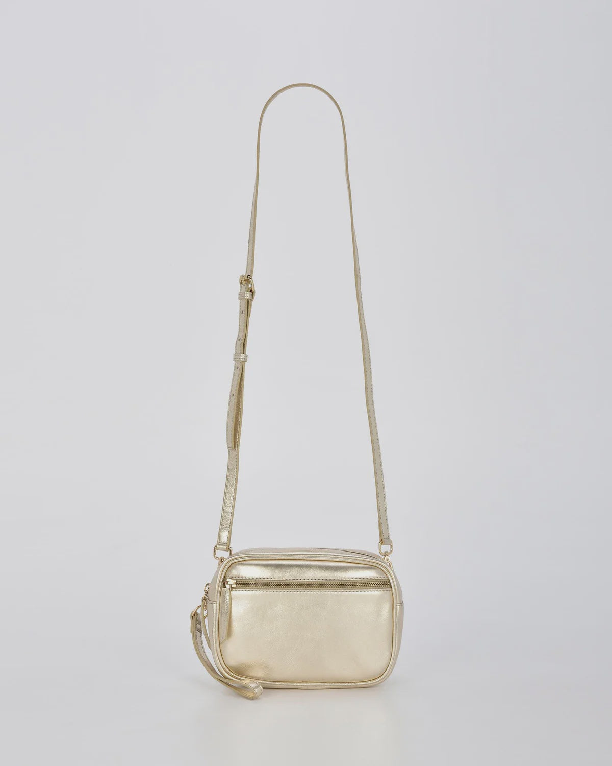 Silver and champagne metallic leather bag with a contrasting front zip, gold hardware and an adjustable strap
