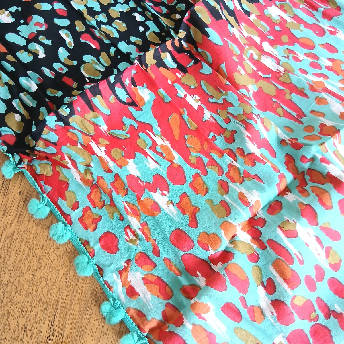 Pom Pom Scarf