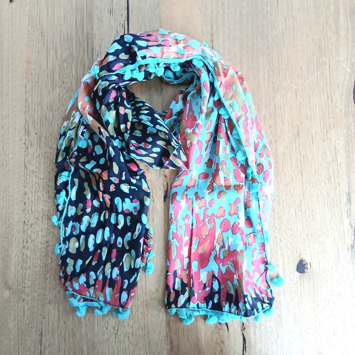Pom Pom Scarf