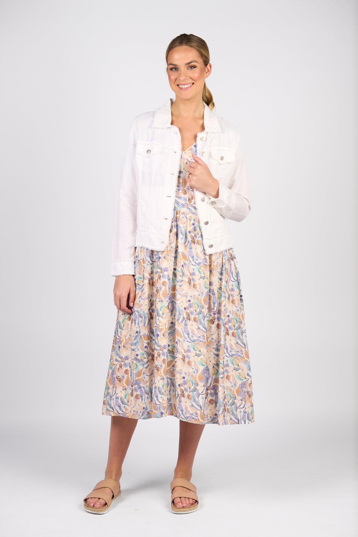 Linen Jacket Fray