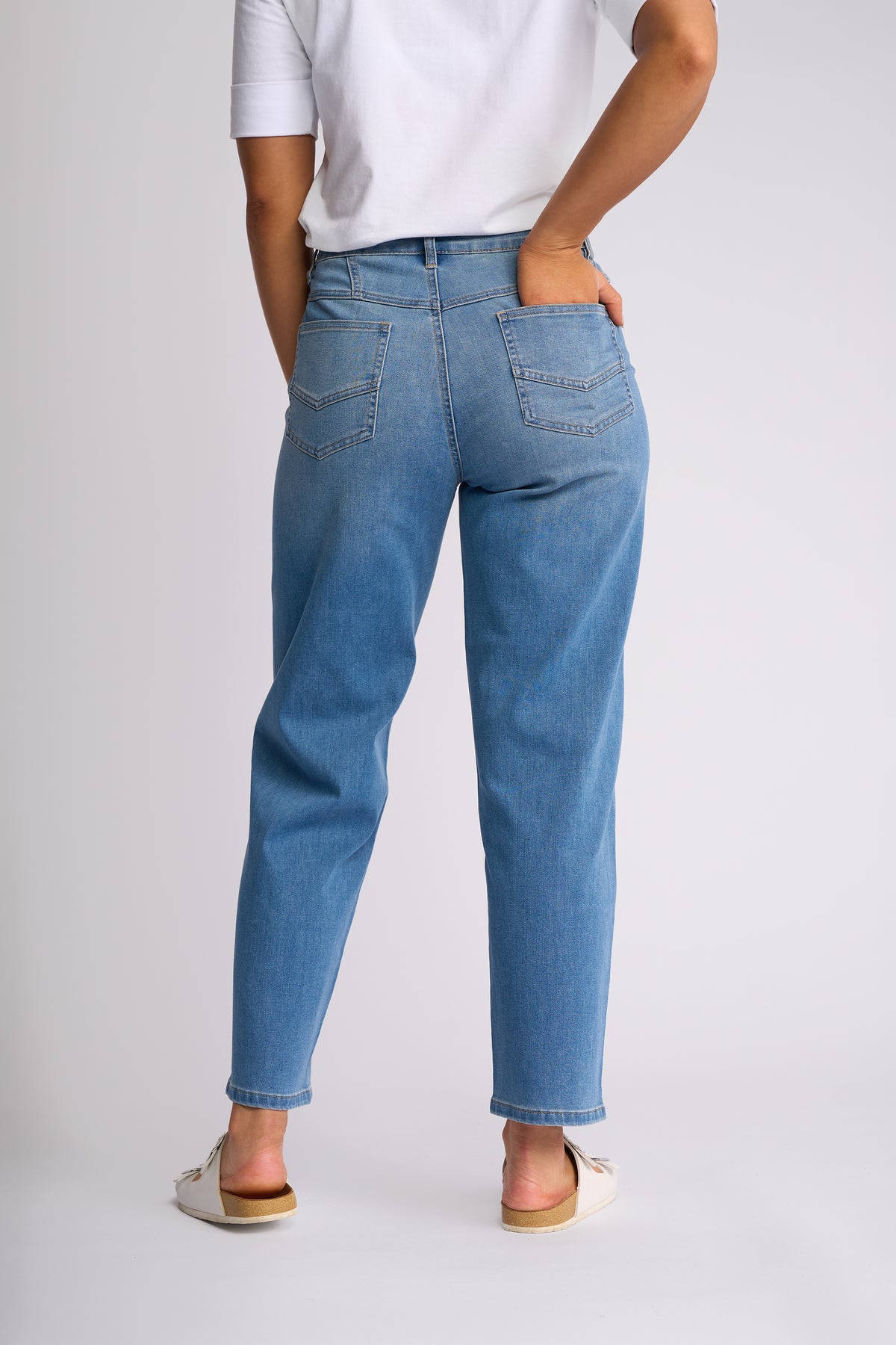 Apollo Jean
