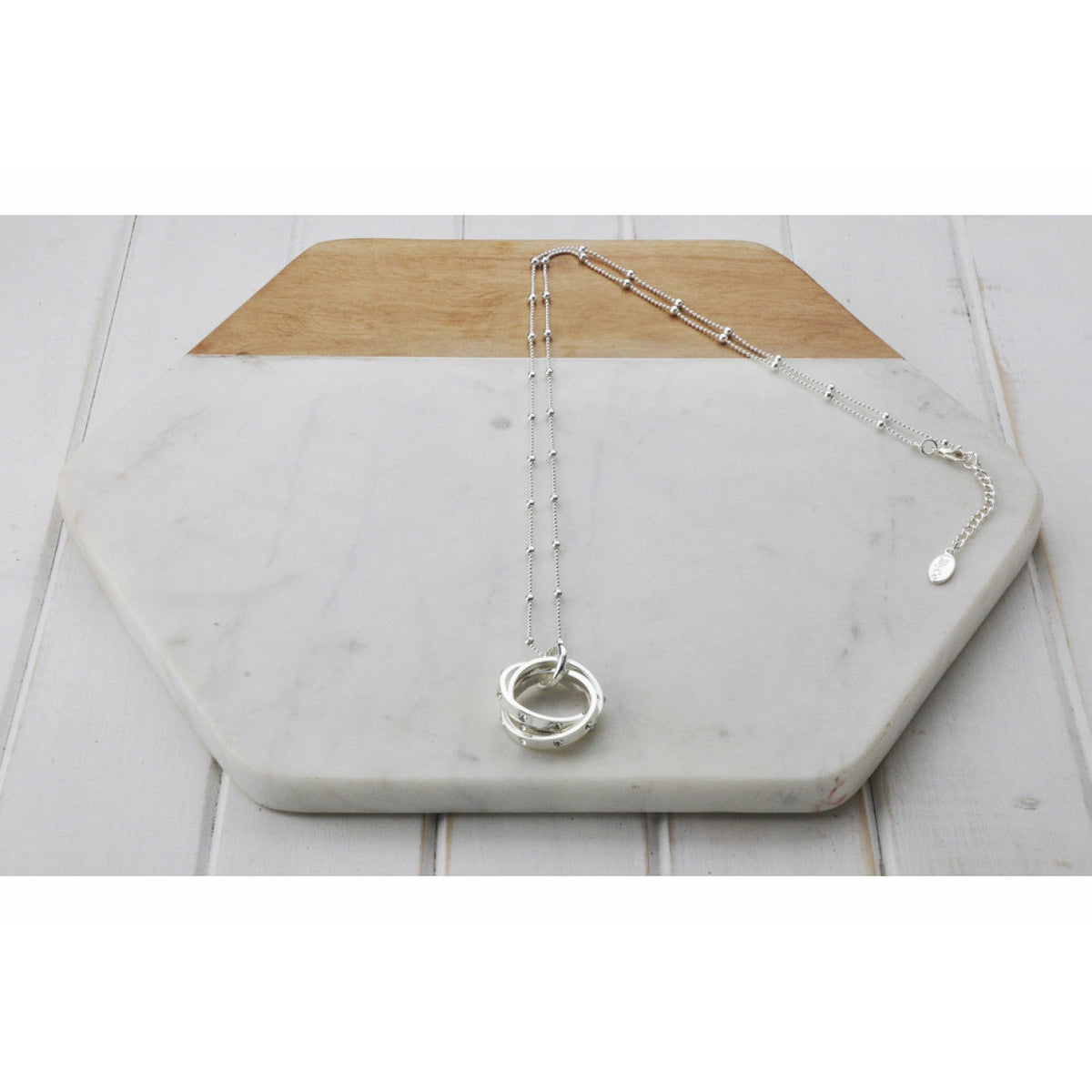 L1133NS 3 Ring Silver Necklace