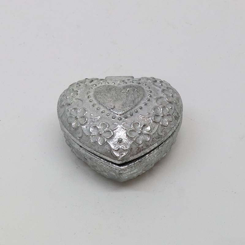 Small decorative silver heart-shaped box, the Vienna Heart, measuring 6cm wide, 6cm deep and 3cm high
